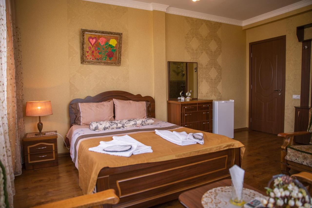 Family Hotel Kolorit Old Τυφλίδα Εξωτερικό φωτογραφία